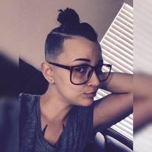 Meet your Posher, Alana